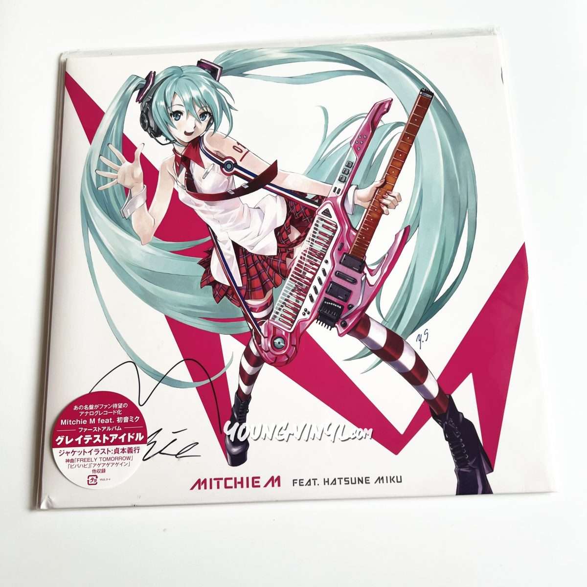 Mitchie M Feat. Miku Hatsune The Greatest Idol Vinyl 2LP Signed 